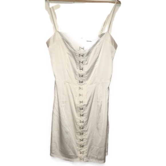 Superdown Normani Hook Mini Dress Medium - Picture 2 of 5